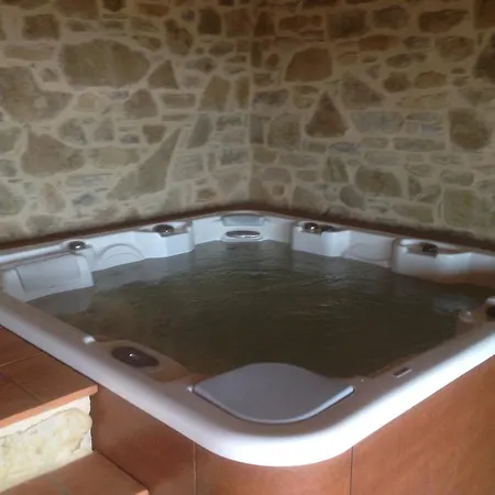 Tenuta Angelici Winery Henni With Pool Sauna And Jacuzzi Villa *